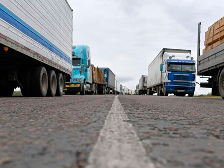 В Казахстане изменили правила допуска к международным перевозкам